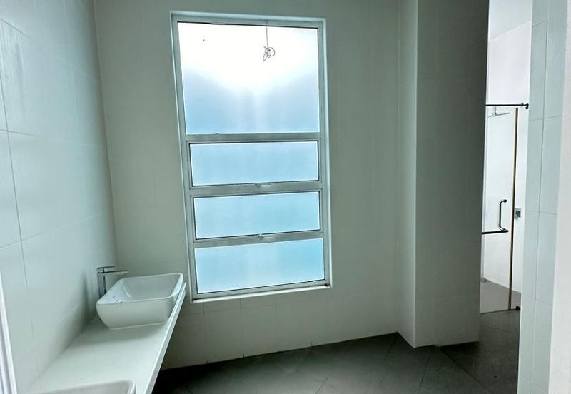 Taman Saujana Heights