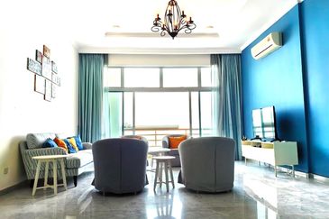 CONDOMINIUM OCEAN PALMS(PERMATA IDAMAN)