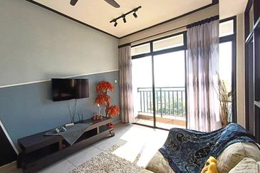 The Quartz Residence