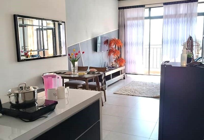 The Quartz Residence