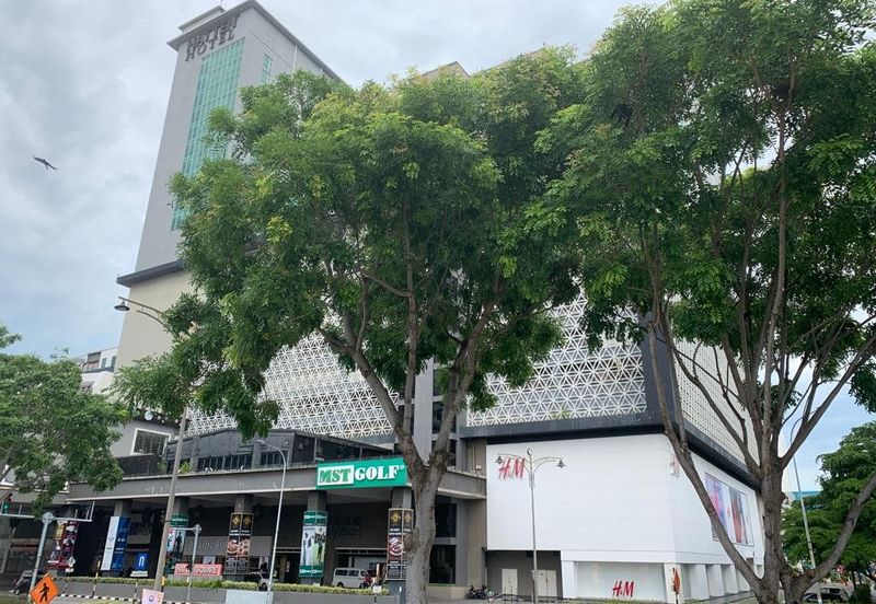 Retail Lot - Kompleks Terminal Pahlawan Melaka 