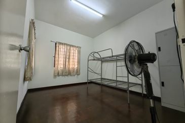 Kondo Ruby (Golden Showers) Klebang, Melaka