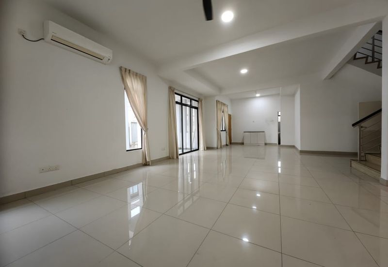 Gated Guarded Freehold 3 Storey Semi D House Taman Desa Tebrau Precinct 9F