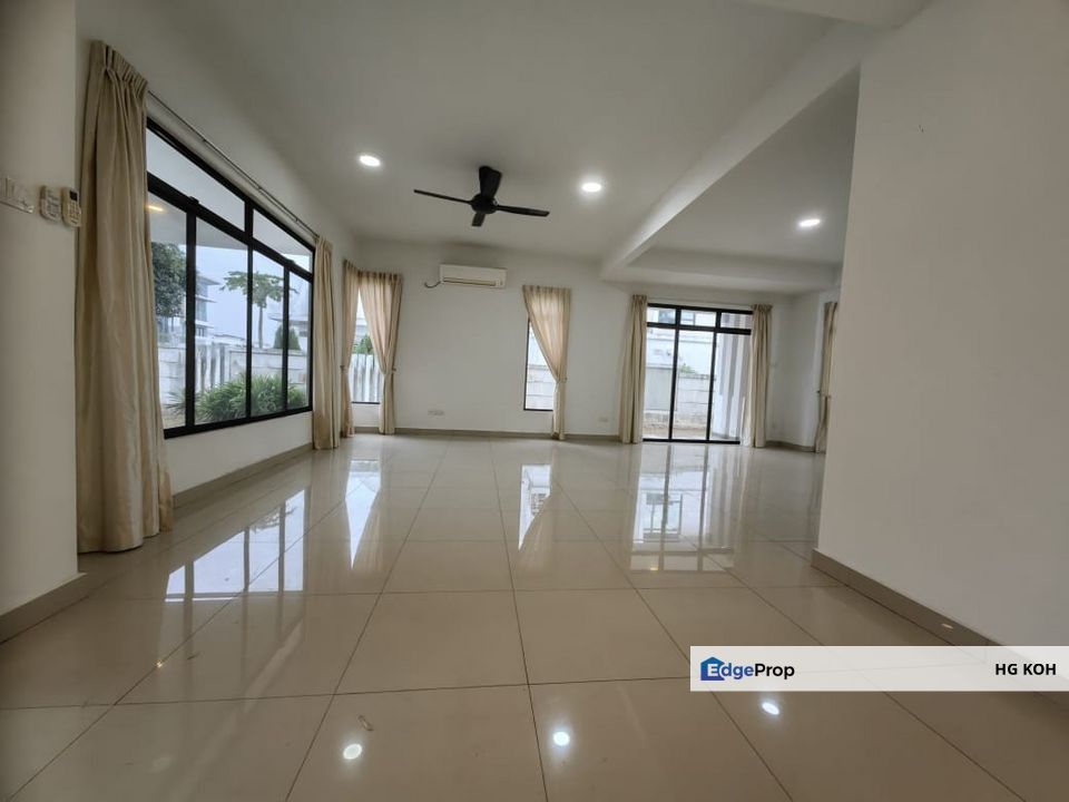 Gated Guarded Freehold 3 Storey Semi D House Taman Desa Tebrau Precinct 9F, Johor, Johor Bahru