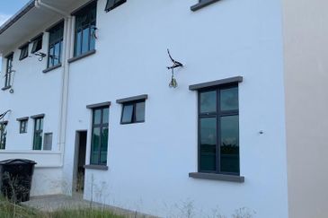 Freehold 2 Storey Semi Detached House Taman Merak, Bukit Baru, Melaka