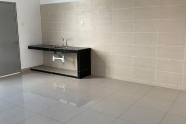 Freehold 2 Storey Semi Detached House Taman Merak, Bukit Baru, Melaka