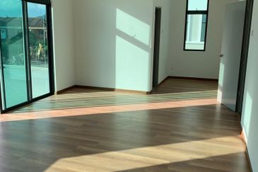 Freehold 2 Storey Semi Detached House Taman Merak, Bukit Baru, Melaka