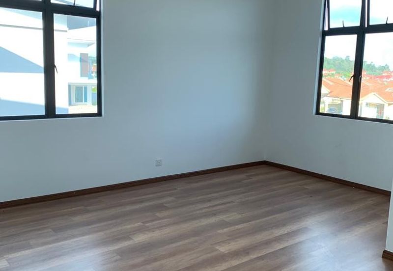 Freehold 2 Storey Semi Detached House Taman Merak, Bukit Baru, Melaka