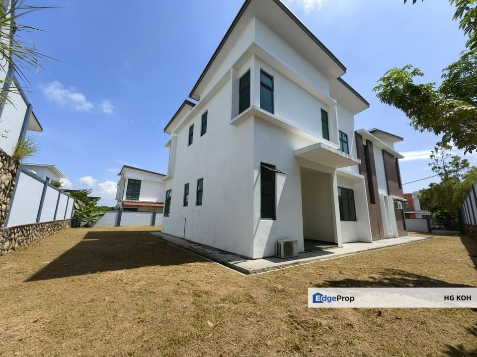 Gated Guarded 2 Storey Bungalow House Vista Kirana, Ayer Keroh, Melaka, Melaka, Ayer Keroh