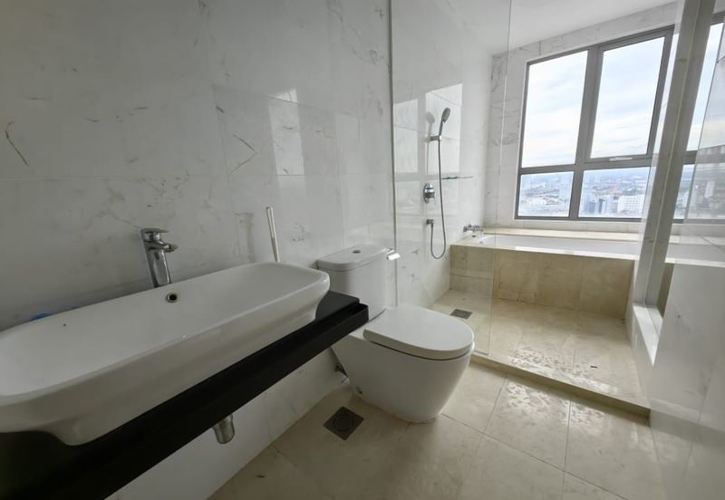 Silverscape Luxury Residences