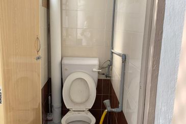 FREEHOLD Furnished Corner Rumah Pangsa Malinja (Kg 8) Melaka