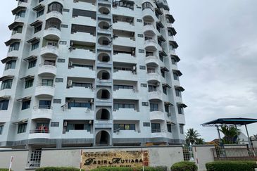 Pasir Mutiara Condominium