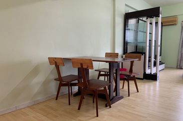 Pasir Mutiara Condominium