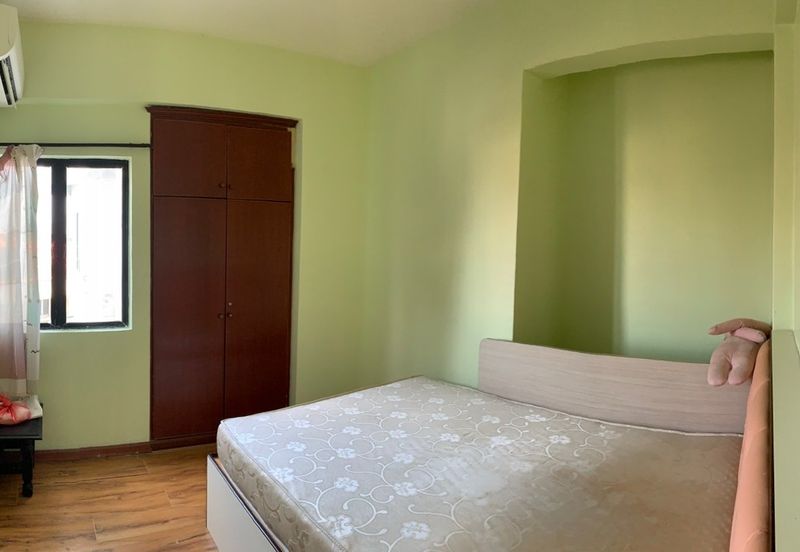 Pasir Mutiara Condominium