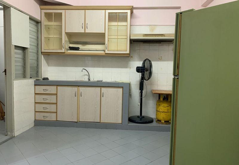 Pasir Mutiara Condominium