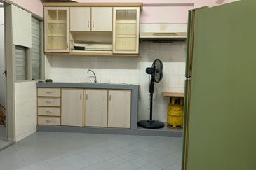 Pasir Mutiara Condominium