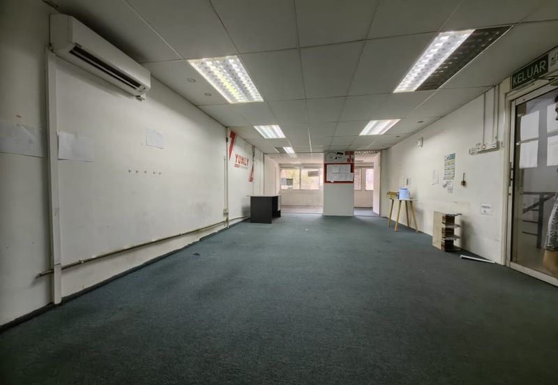 1st Floor Office Kg 8 Melaka Mall