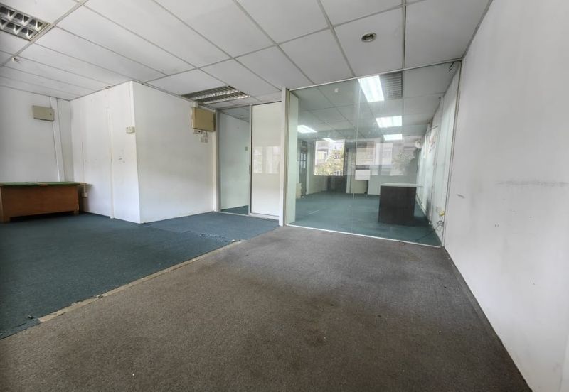 1st Floor Office Kg 8 Melaka Mall