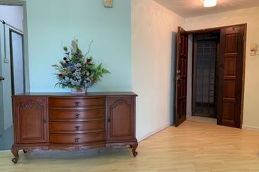 Pasir Mutiara Condominium