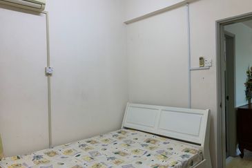 Pasir Mutiara Condominium