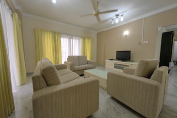 Furnished Harmony Condominium, Ujong Pasir, City