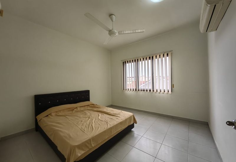 Furnished Harmony Condominium, Ujong Pasir, City