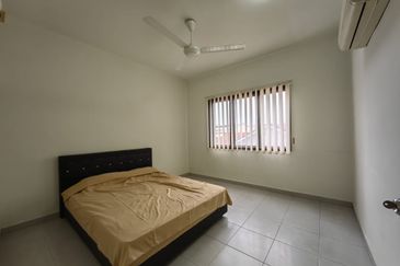 Furnished Harmony Condominium, Ujong Pasir, City