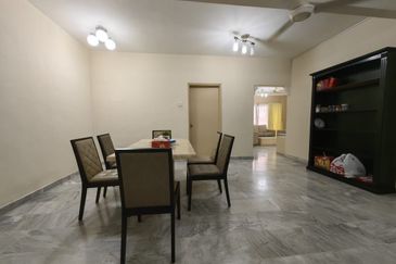 Furnished Harmony Condominium, Ujong Pasir, City