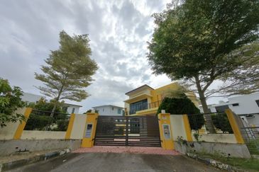2 storey bungalow house, Vista Kirana, Ayer Keroh, Melaka