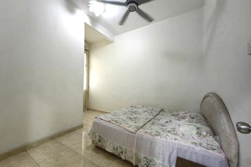 Freehold Corner 2 storey terrace house fully furnished