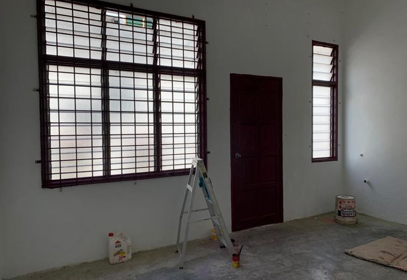Ground Floor of 2 Storey Shoplot Taman Cheng Baru, Melaka