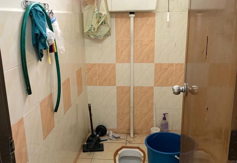 Ground Floor of 2 Storey Shoplot Taman Cheng Baru, Melaka