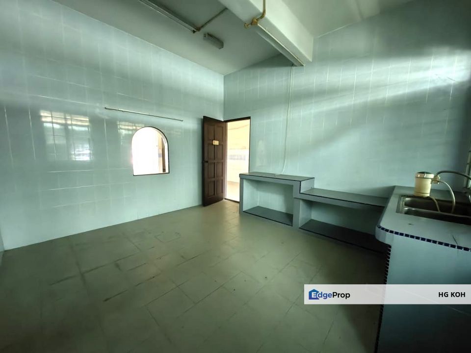 2 storey Shop Office Taman IKS Merdeka Batu Berendam, Melaka, Batu Berendam