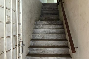 2 storey Shop Office Taman IKS Merdeka Batu Berendam