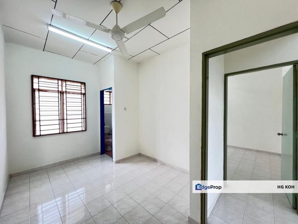 Freehold 2 Storey Terrace House Taman Saujana Indah, Bukit Katil, Melaka, Bukit Katil