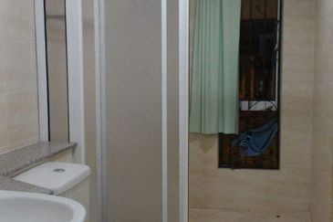 Freehold Fully furnished 2 storey terrace house Taman Merbok, Ayer Keroh, Melaka