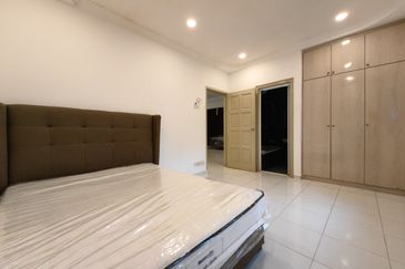 Fully furnished 1 storey bungalow house, Tengkera, Melaka