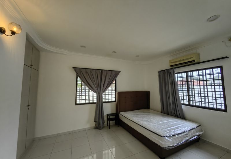 Fully furnished 1 storey bungalow house, Tengkera, Melaka