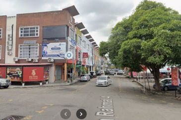 Corner 1st Floor & 2nd Floor office Taman Malim Jaya