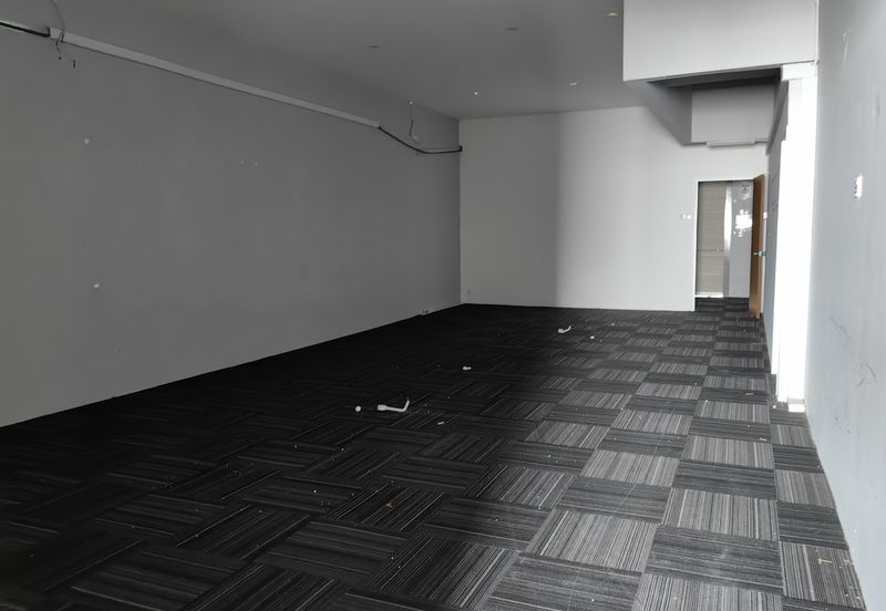 Ground Floor & Lower Ground Floor Taman Bukit Rambai Putra, beside Ninso