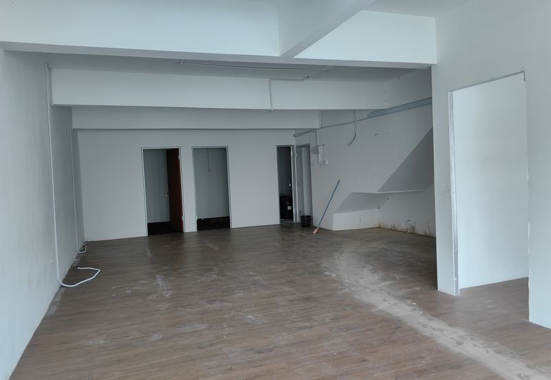 Ground Floor & Lower Ground Floor Taman Bukit Rambai Putra, beside Ninso