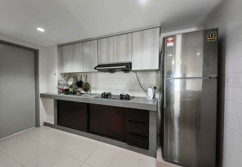 KONDOMINIUM SELAT HORIZON