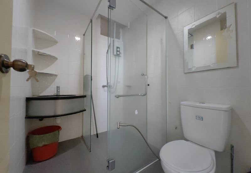 KONDOMINIUM KLEBANG DELIMA