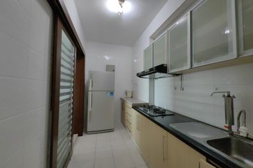 KONDOMINIUM KLEBANG DELIMA