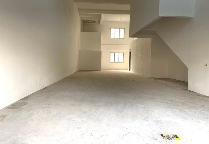 Road Frontage Shoplot Taman Bukit Rambai Putra