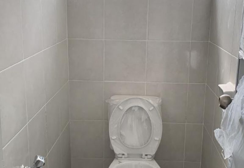 Road Frontage Shoplot Taman Bukit Rambai Putra