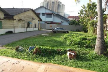 Freehold Bandar Kaba / Bandar Hilir City