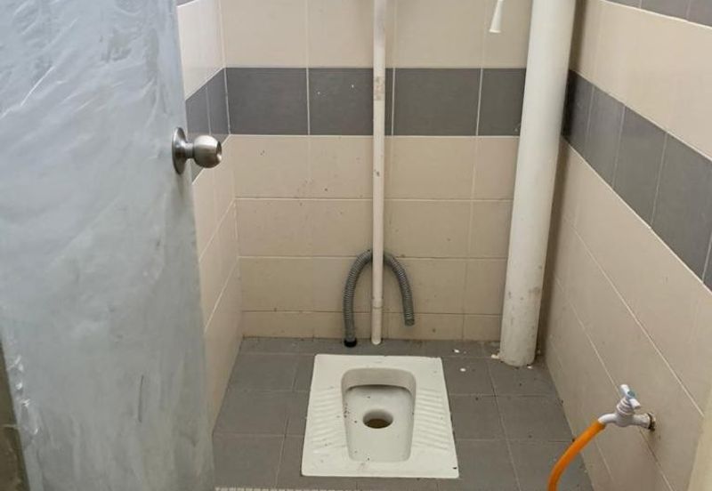 1 storey shoplot Taman Lesung batu Jaya, Alor Gajah, (Opposite CH Pengkalan)