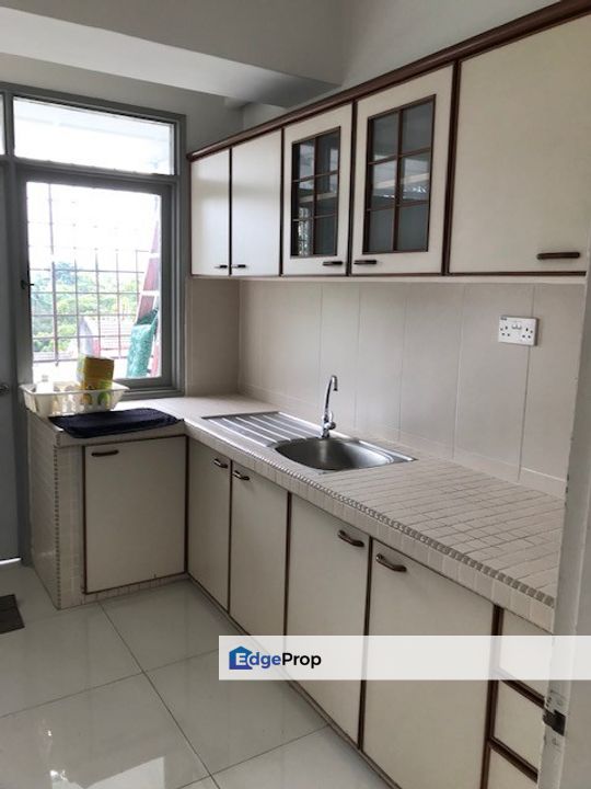 3 room fully furnished Townhouse in Bangsar, Kuala Lumpur, Bangsar
