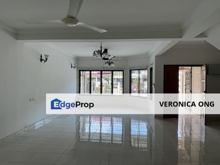 2.5 story link terrace house in BU 7 for rent 5 rooms 4 baths, part furmished, Selangor, Petaling Jaya